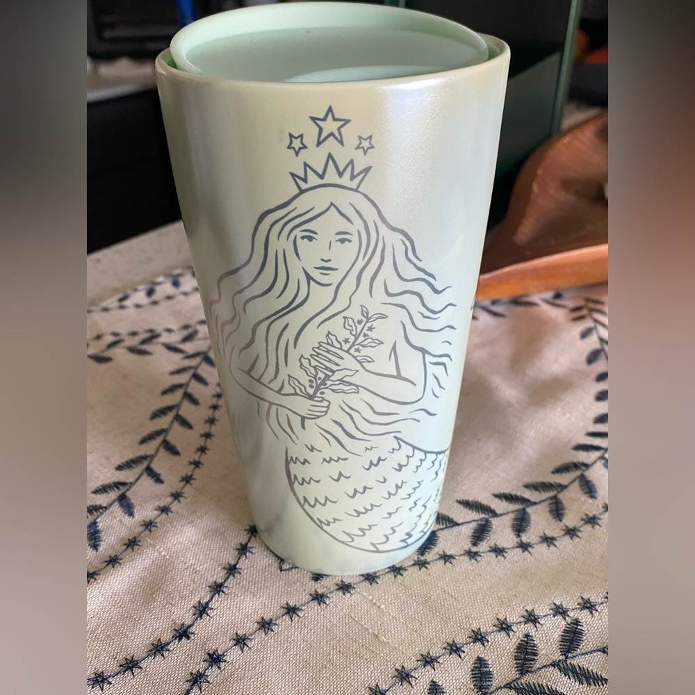 Starbucks Limited Edition 50 Year Anniversary Cup in Collectors Box